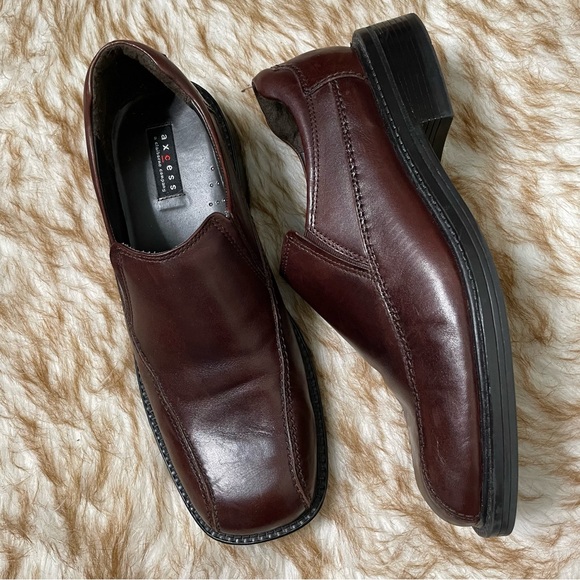 Axcess Liz Claiborne men’s leather loafer. Like new. Worn once. - Picture 3 of 6